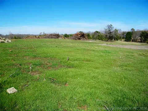 2 E Washington St, Idabel, OK 74745 photo 8