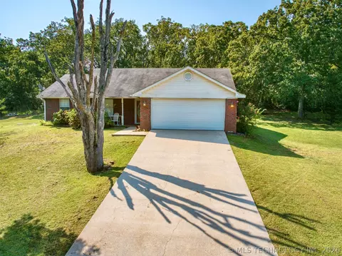 105 Quail Ridge Rd, Durant, OK 74701