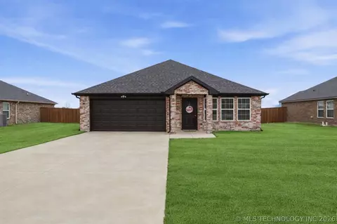 3439 Little John Dr, Durant, OK 74701