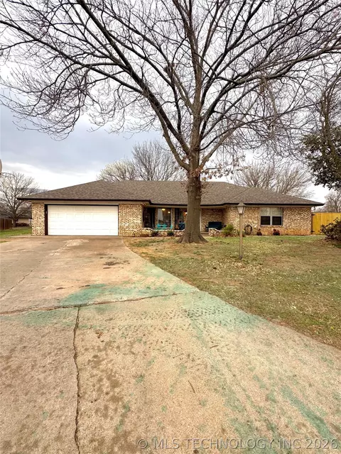 1311 Whisenant, Duncan, OK 73533