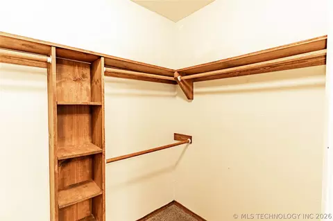 Other - 915 E Oak St, Cushing, OK 74023 photo 6 of 8
