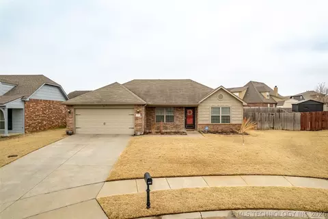 20676 E 34th St S, Broken Arrow, OK 74014
