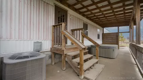 447503 E 110, Bluejacket, OK 74333 photo 6