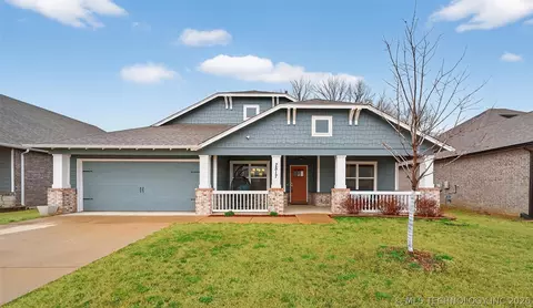 7517 S Walnut Ave, Broken Arrow, OK 74011