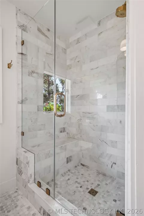 Bath - 3215 E 65th St, Tulsa, OK 74136 photo 8 of 16