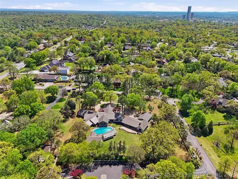 View/Area - 3215 E 65th St, Tulsa, OK 74136 photo 3 of 4
