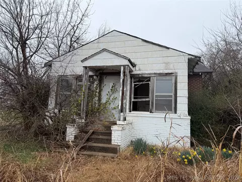 1017 E 10th St, Pawhuska, OK 74056