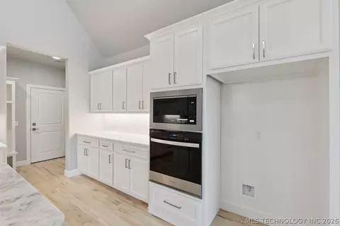 Other - 668 E 148th Pl S, Glenpool, OK 74033 photo 2 of 12