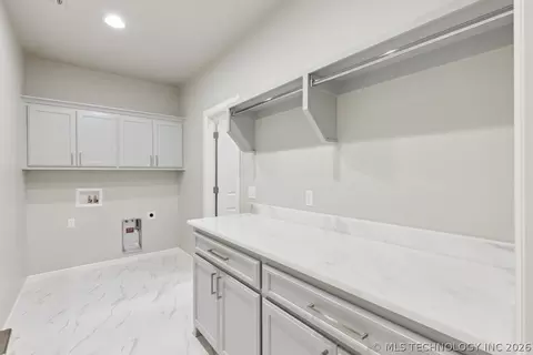 Other - 668 E 148th Pl S, Glenpool, OK 74033 photo 8 of 12