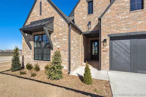 Exterior - 663 E 148th Pl S, Glenpool, OK 74033 photo 5 of 11