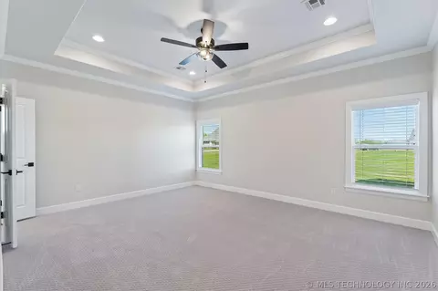 Bedroom - 31411 E Two Socks Dr, Broken Arrow, OK 74014 photo 1 of 11