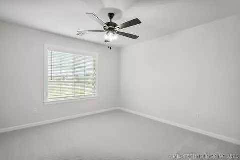 Bedroom - 30601 E 63rd St S, Broken Arrow, OK 74014 photo 1 of 12