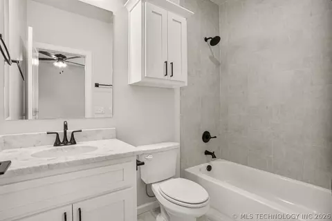 Bath - 30601 E 63rd St S, Broken Arrow, OK 74014 photo 13 of 13