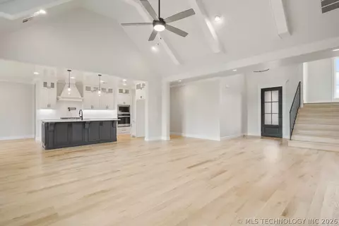 Living - 30601 E 63rd St S, Broken Arrow, OK 74014 photo 5 of 10