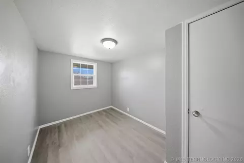 Bedroom - 1441 E Cherry St, Cushing, OK 74023 photo 3 of 8