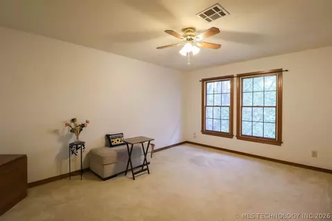 Bedroom - 5511 E 73rd St, Tulsa, OK 74136 photo 6 of 7