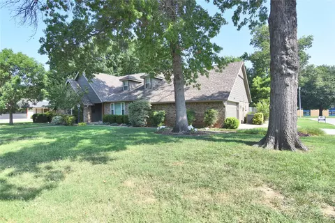 Exterior - 2995 E 56th Pl S, Tulsa, OK 74105 photo 5 of 12