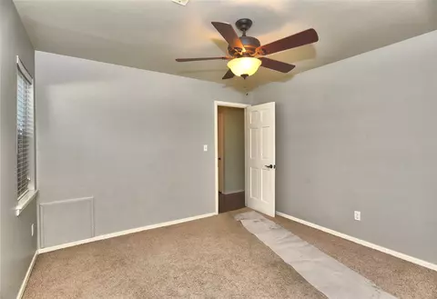 Bedroom - 2995 E 56th Pl S, Tulsa, OK 74105 photo 4 of 5