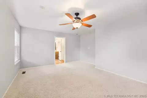 Bedroom - 2995 E 56th Pl S, Tulsa, OK 74105 photo 1 of 5