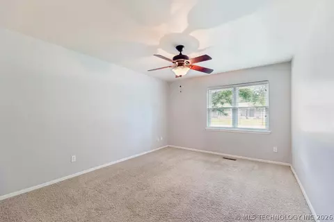 Bedroom - 2995 E 56th Pl S, Tulsa, OK 74105 photo 5 of 5