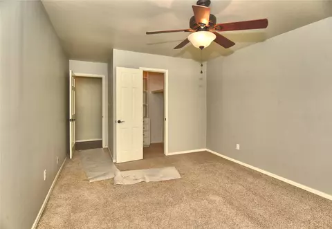 Bedroom - 2995 E 56th Pl S, Tulsa, OK 74105 photo 3 of 5