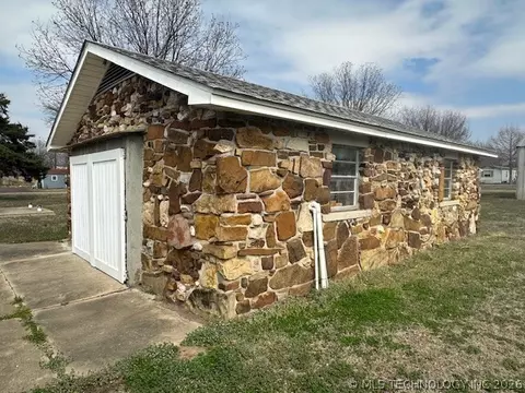 Other - 242 E Williams St, Byars, OK 74831 photo 7 of 24