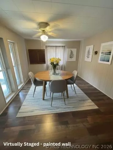 Dining - 242 E Williams St, Byars, OK 74831 photo 1 of 1