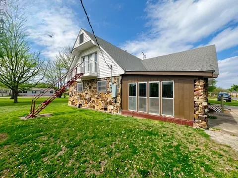 Other - 242 E Williams St, Byars, OK 74831 photo 2 of 27