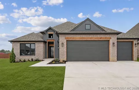 8732 S Quanah Ave, Tulsa, OK 74132