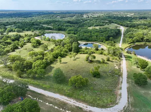 041 E Buffalo Springs Ct, Sulphur, OK 73086