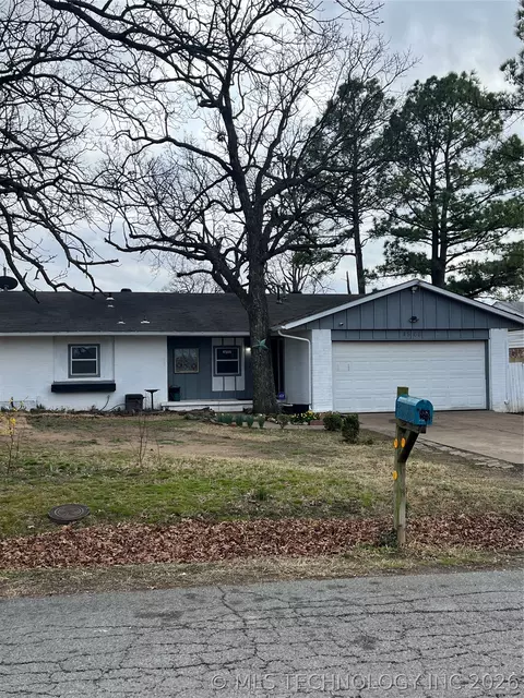 4566 W 64th St S, Tulsa, OK 74132