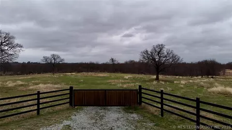 0 Lobo, Lone Grove, OK 73443