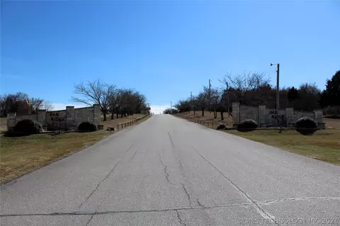 1901 River Oak Dr, Kingston, OK 73439