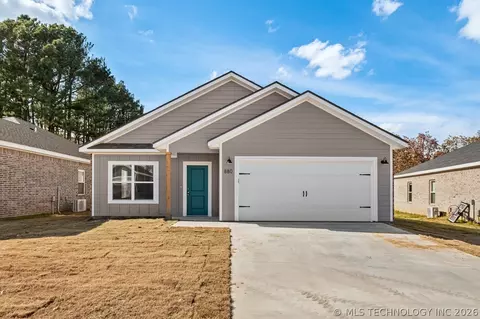 880 Snyder Springs Loop, Watts, OK 74964