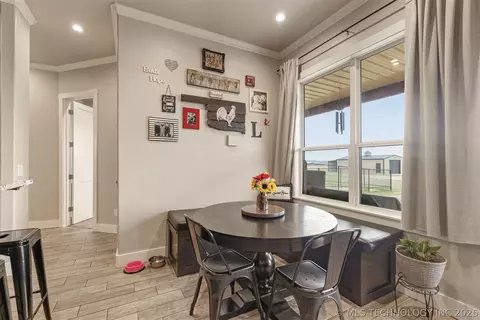 Dining - 23800 E 720 Rd, Wagoner, OK 74467 photo 1 of 1