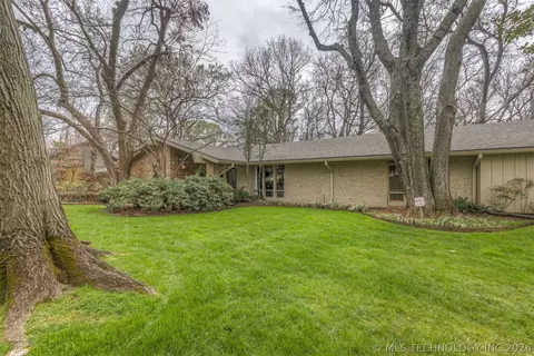 4224 E 74th St, Tulsa, OK 74136 photo 2