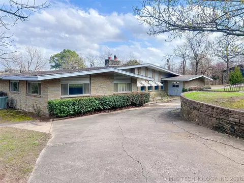 222 E Bk 705 Rd, Stigler, OK 74462