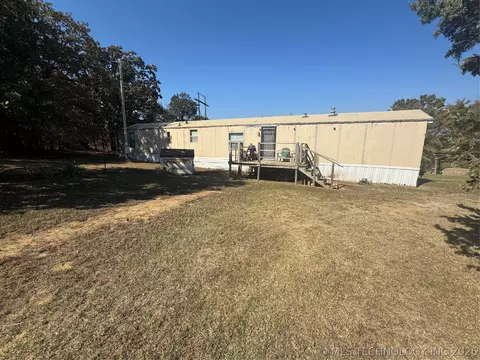 29279 S 27th St E, Porum, OK 74455