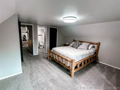 Bedroom - 721 Mohawk Dr, Eufaula, OK 74432 photo 7 of 7