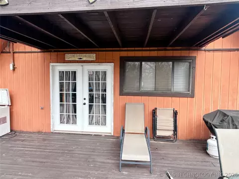 Exterior - 721 Mohawk Dr, Eufaula, OK 74432 photo 1 of 6
