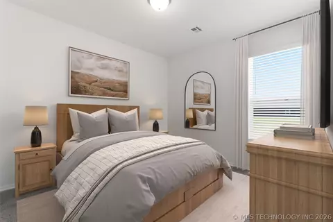 Bedroom - 8505 E Ft Worth St, Broken Arrow, OK 74014 photo 3 of 6