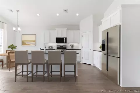 Kitchen - 8505 E Ft Worth St, Broken Arrow, OK 74014 photo 1 of 5