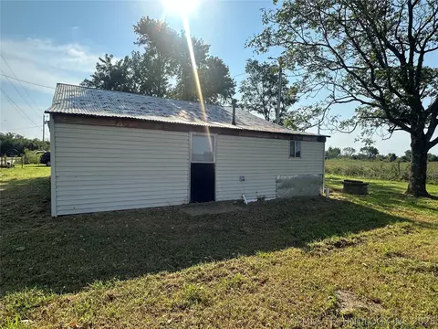 Exterior - 410800 E 1135 Rd, Stidham, OK 74461 photo 2 of 4