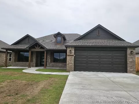 10320 E 132nd St S, Bixby, OK 74008