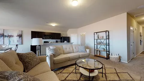 Living - 29132 E 80th St S, Broken Arrow, OK 74014 photo 1 of 2