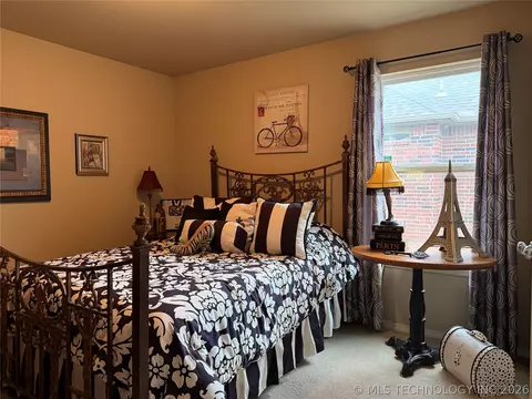 Bedroom - 20746 E 48th St S, Broken Arrow, OK 74014 photo 3 of 4