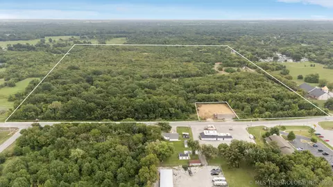 10201 N Cincinnati Ave, Sperry, OK 74073