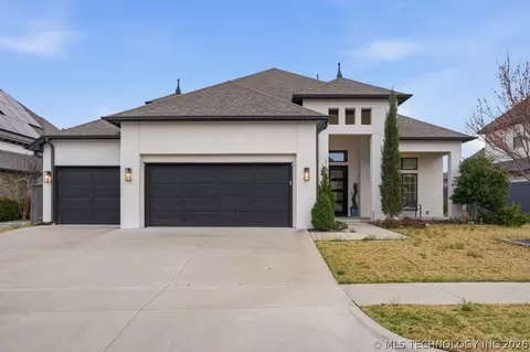 12015 S Urbana Ave, Tulsa, OK 74137