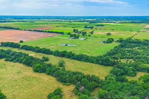 000 Dairy Dr, Hendrix, OK 74741 photo 4