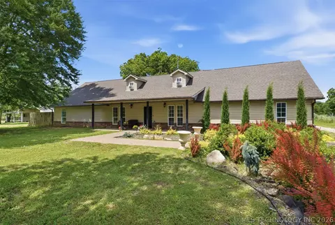 15319 E 470 Rd, Claremore, OK 74017